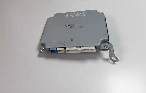 Toyota Sienna XL30 III Parking PDC control unit/module 8679245030
