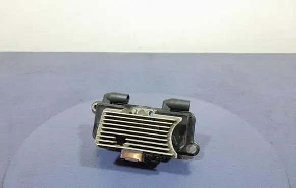 Audi A4 S4 B5 8D High voltage ignition coil 