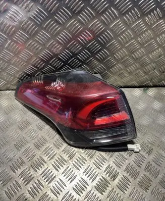 Rear/tail lights