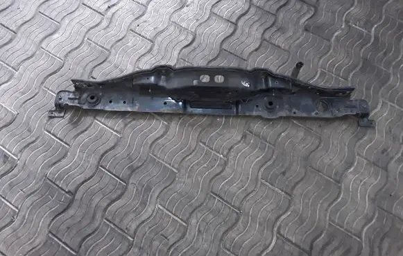 Hyundai i40 Top upper radiator support slam panel NOCODE