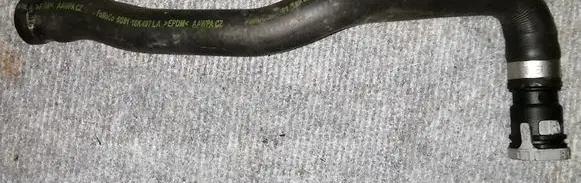 Volvo V70 Heater radiator pipe/hose 