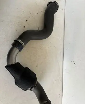 Opel Vivaro Intercooler hose/pipe