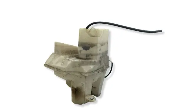 Volvo XC90 Windshield washer fluid reservoir/tank 8659490