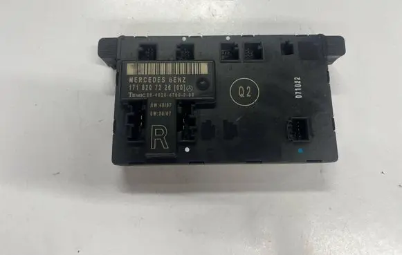 Mercedes-Benz SLK R171 Door control unit/module A1718207226