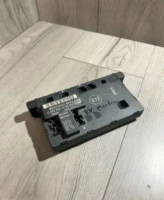 Mercedes-Benz CLK A209 C209 Door control unit/module 2038201485
