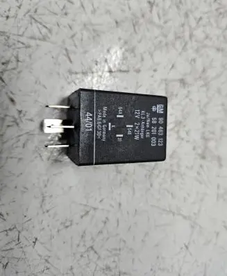 Opel Zafira A Other relay 90463123 58201003