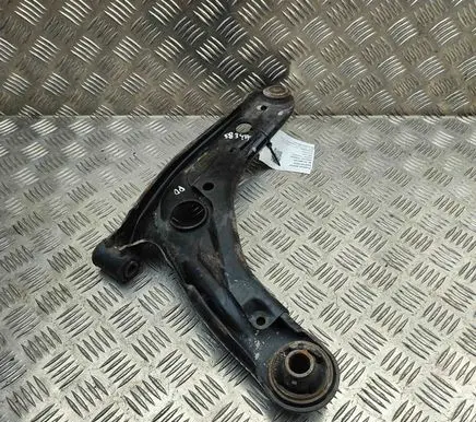 Toyota Yaris Front lower control arm/wishbone 4806909140