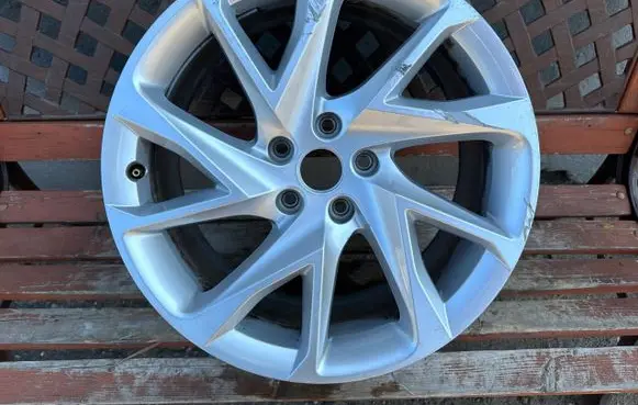 Seat Leon (5F) R18 alloy rim 