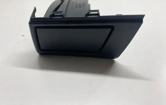 BMW X3 E83 Cup holder 22167210 51163418359