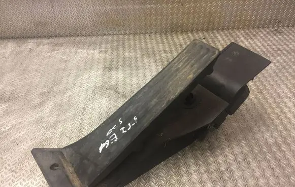 BMW 5 E60 E61 Accelerator throttle pedal 6772646