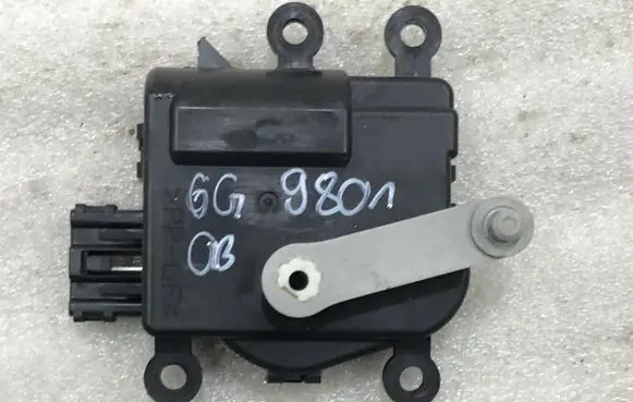 Mazda 6 A/C air flow flap actuator/motor 3118C
