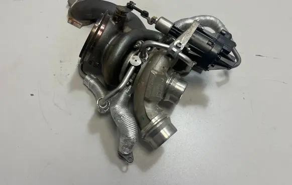 BMW 4 F32 F33 Supercharger 7637563 8631891