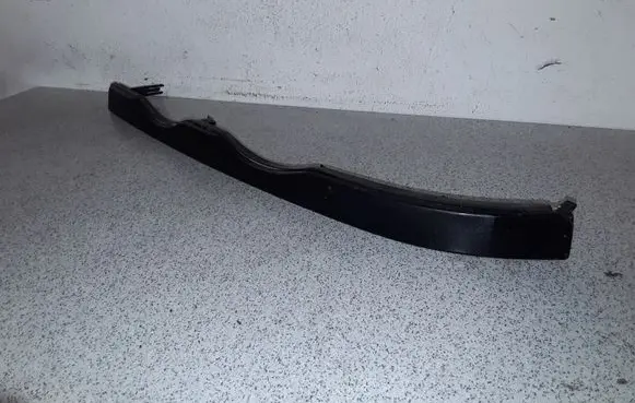 BMW 3 E46 Under headlight/headlamp trim 51138208481 8208481
