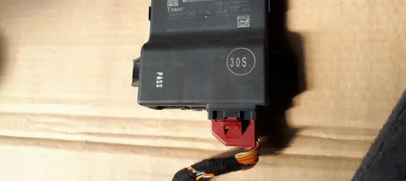 Audi Q5 SQ5 Gateway control module 8R0907468P