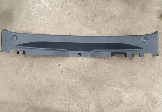 Nissan Qashqai Trunk/boot sill cover protection 84992JD000