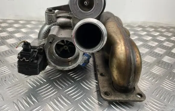 BMW 5 GT F07 Turbo 7583908 7100374S1 18539700001