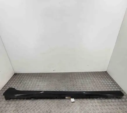 BMW 8 G14 Sill 8090418
