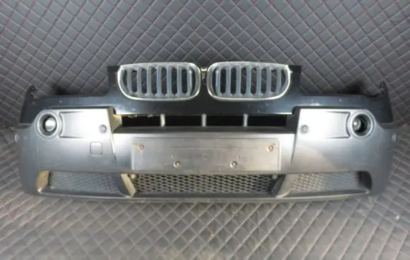 BMW X3 E83 Front bumper 3400897 12125313