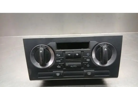 Audi A3 S3 8P Air conditioning/heating control unit 8P0820043H