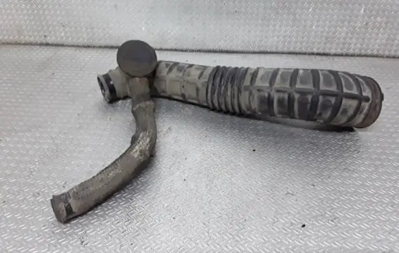 KIA Carens I Air intake duct part K2KB13220