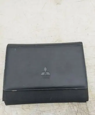 Mitsubishi Colt User manual 
