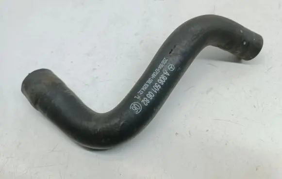 Mercedes-Benz Sprinter W906 Engine coolant pipe/hose A9065010682