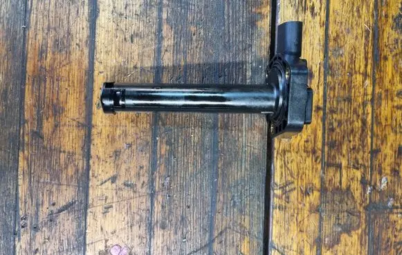 BMW X5 E70 Oil level sensor 7607909 12617607909