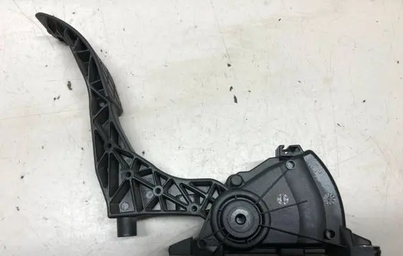 Skoda Roomster (5J) Accelerator throttle pedal 6Q1721503M 6PV00849631