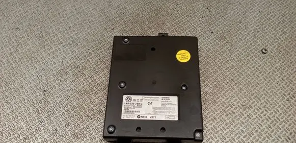 Volkswagen PASSAT B6 Bluetooth control unit module 1K8035730C