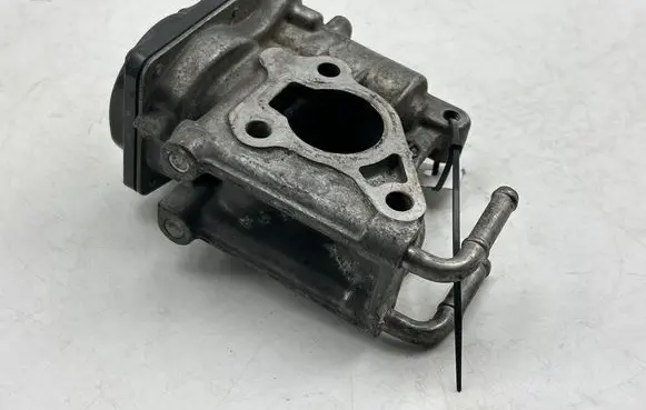 Toyota Avensis T250 EGR valve 258000R010 VN1501000043 N1501000043