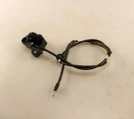 Engine bonnet/hood lock release cable