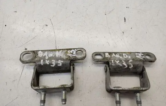 Hyundai ix35 Loading door hinge set 