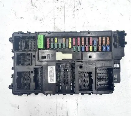 Ford Fusion II Fuse module DG9T14B476B