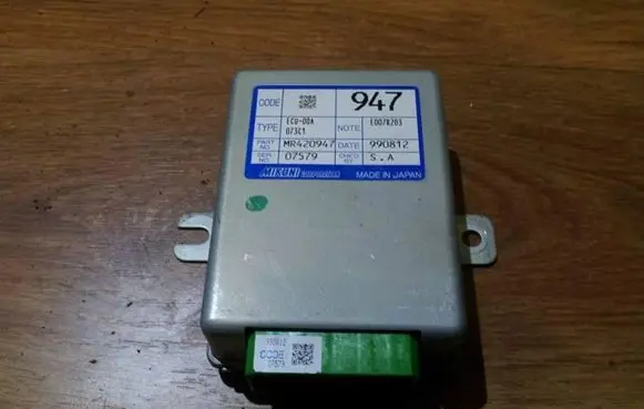 Mitsubishi Space Wagon Other control units/modules mr420947 e007r203