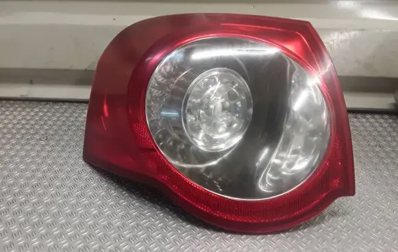 Volkswagen PASSAT B6 Rear/tail lights 3C9945095N