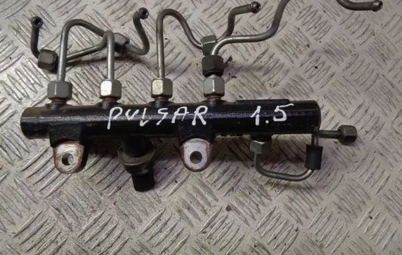 Nissan Pulsar Fuel main line pipe 142480403 175213876R H8201225030