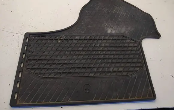 Mercedes-Benz Sprinter W907 W910 Front floor mat A9106808700