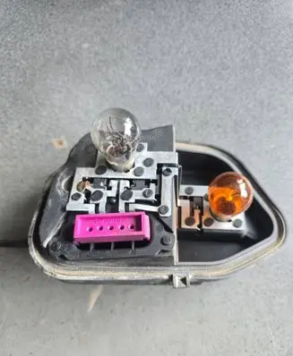 Renault Megane III Tail light bulb cover holder 89076149