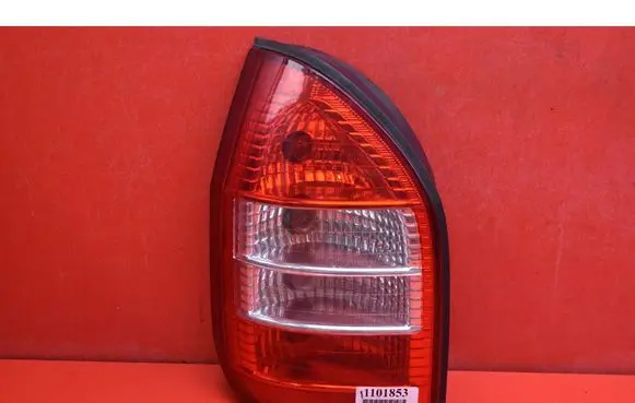 Opel Zafira A Rear/tail lights 62280