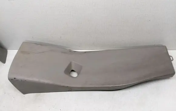 Volkswagen Transporter - Caravelle T5 (D) pillar trim (bottom) 7H0867291BF
