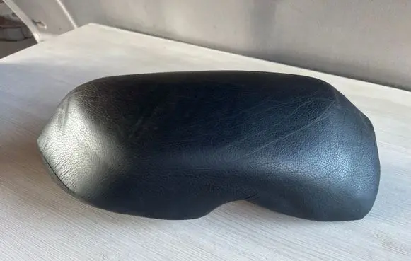 Volvo V70 Rear seat armrest 39989832