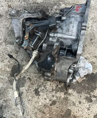 Volvo V50 Manual 6 speed gearbox 3M5R7F096