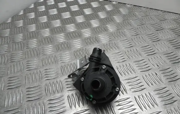 BMW X1 F48 F49 Electric auxiliary coolant/water pump 8486848 VD15326
