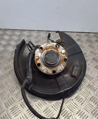 Audi A4 S4 B6 8E 8H Rear wheel hub