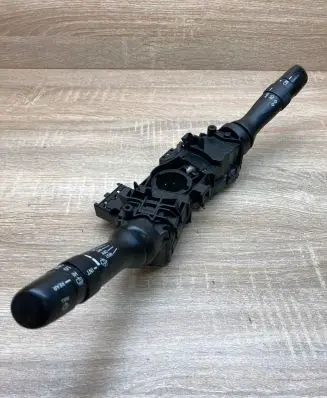 Toyota Prius (XW30) Wiper turn signal indicator stalk/switch 17F060