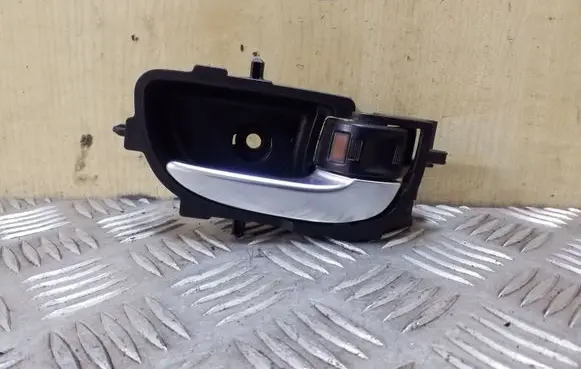 Toyota Auris E180 Rear door interior handle 692050D271 692050D201