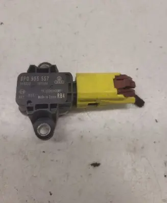 Audi A4 S4 B7 8E 8H Airbag deployment crash/impact sensor 8P0955557
