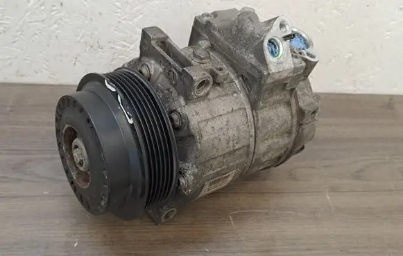 Mercedes-Benz C W204 Air conditioning (A/C) compressor (pump) A0022304511 0080666288 Z0006615D