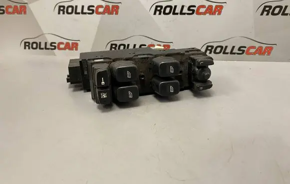 Volvo S60 Electric window control switch 30746074 5586