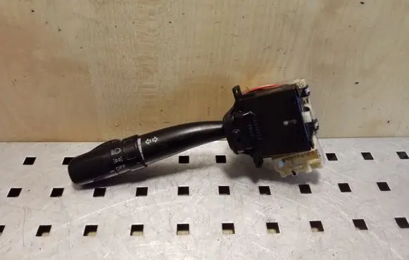 Subaru Forester SF Indicator stalk 17A0895